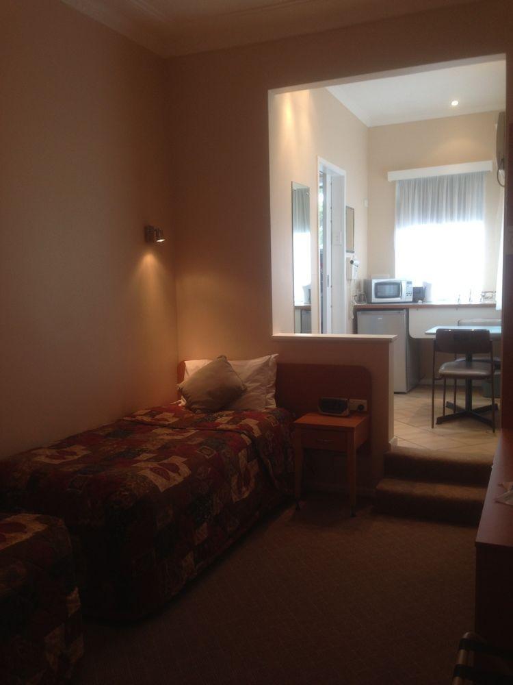 Town Centre Motel 3*